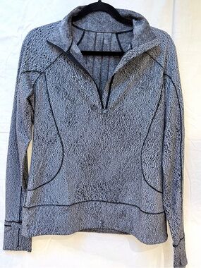 LULULEMON Grayish Half Zip Pullover